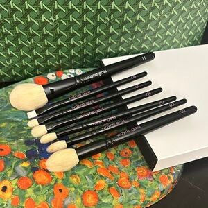 WAYNE GOSS Makeup Brush Set - Handmade GOAT